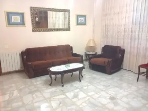 Casa en calle de Teruel, 11