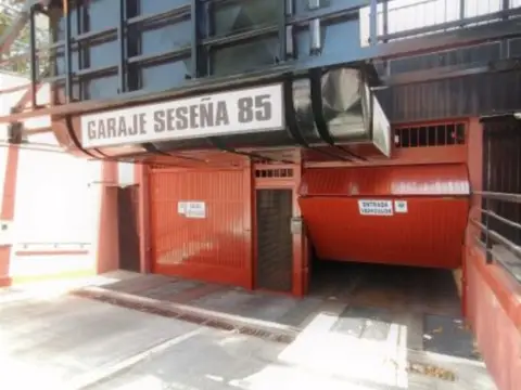 Garaje en calle Seseña, 85