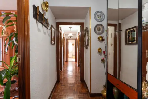 Piso en calle de Camarena