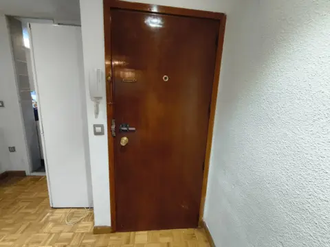 Piso en calle de Monroy