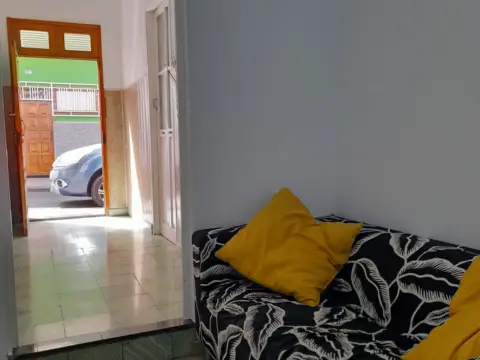 Habitación en calle del Párroco Segundo Vega