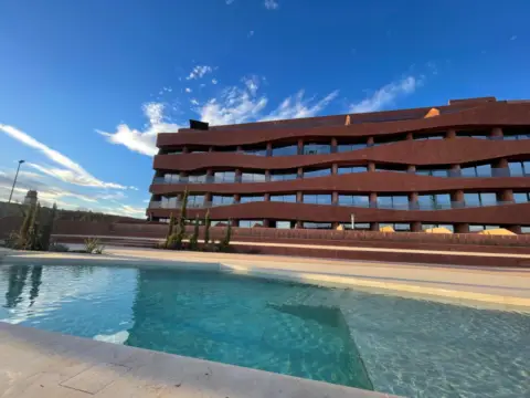 Estudio en Avenida Costera Norte