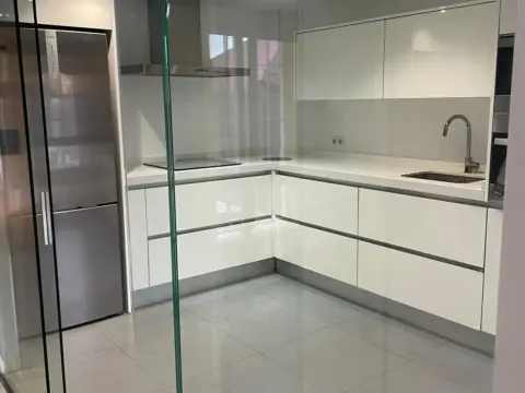 Dúplex en calle Camilo José Cela