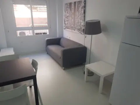 Apartamento en calle Mateos