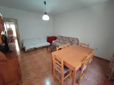 Piso en calle Santa Rosalia