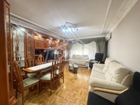 Piso en calle de Juan de Mena