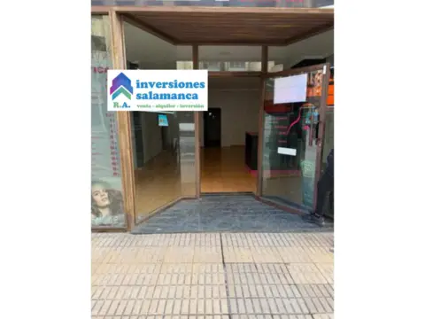 Local comercial en Avenida de los Comuneros