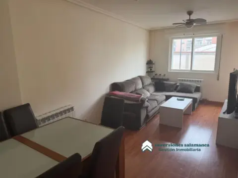 Piso en Villares de La Reina