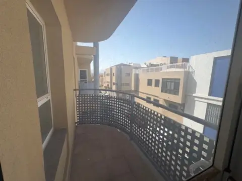 Piso en calle Silvestre Bello, 3