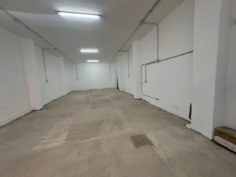 Local comercial en calle Bentaguayre