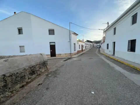 Casa en calle Obispo Amadeo Rguez