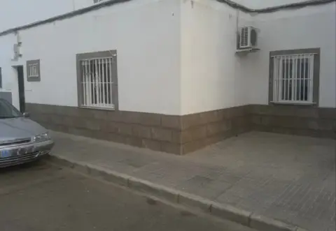 Casa pareada en calle del Pozo