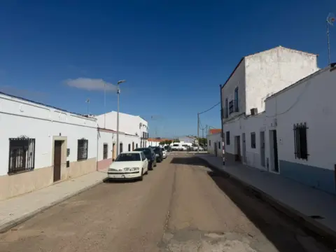 Casa en calle de Olivenza