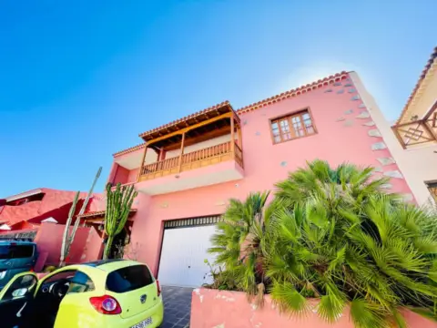 Casa unifamiliar en calle del Engazo, 2