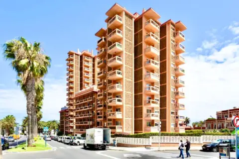 Estudio en Avenida Melchor Luz, 1