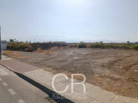 Terreno en Avenida del Mediterráneo