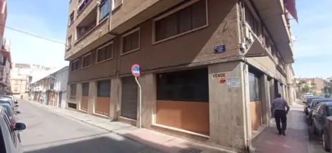 Local comercial en Carrer de Lamberto Amat, 10