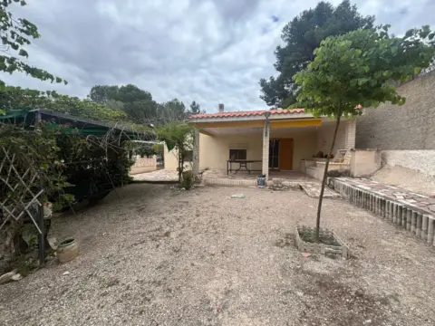 Finca rústica en Sax