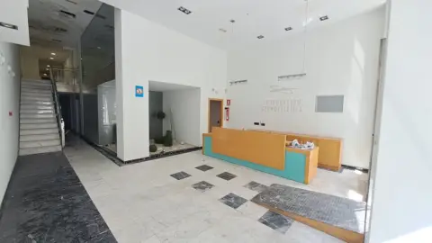 Local comercial en Nou Eixample Sud