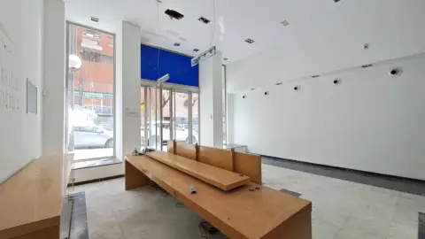 Local comercial en Nou Eixample Sud