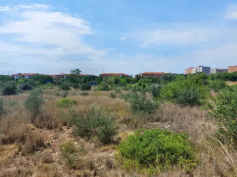 Terreno en Carrer de les Gavarres, 1