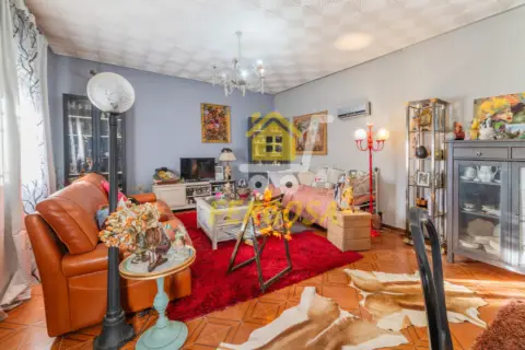 Chalet adosado en La Puebla de Montalbán