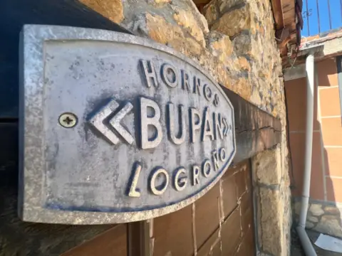 Casa en calle de la Villa