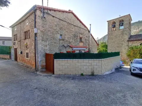 Casa en calle de la Iglesia