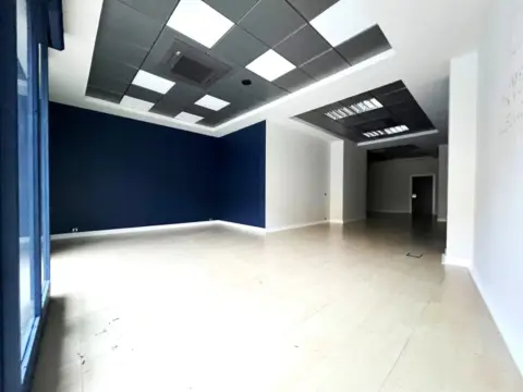 Local comercial en calle de San Francisco