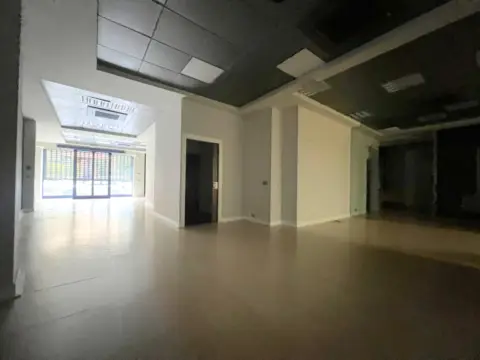 Local comercial en calle de San Francisco