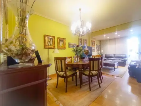 Chalet adosado en calle del Plus Ultra