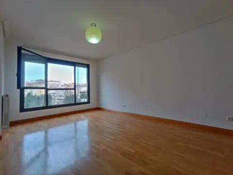 Piso en Plaza del Doctor Emilio Giménez Heras