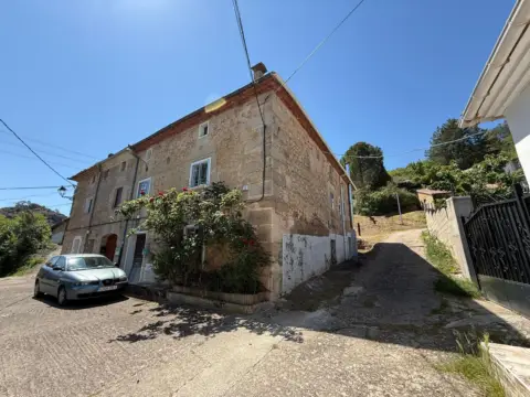 House in Oña