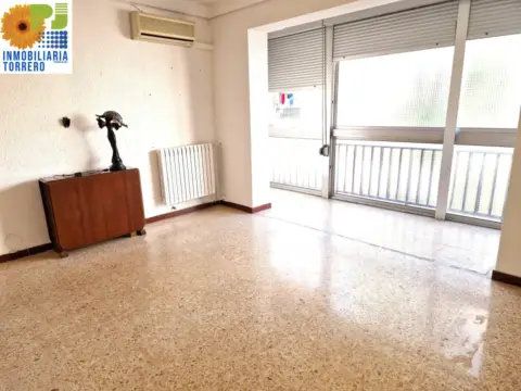 Piso en calle del Monasterio de Nuestra Señora de Monlora