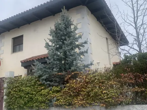 Chalet en calle de Encinarejo