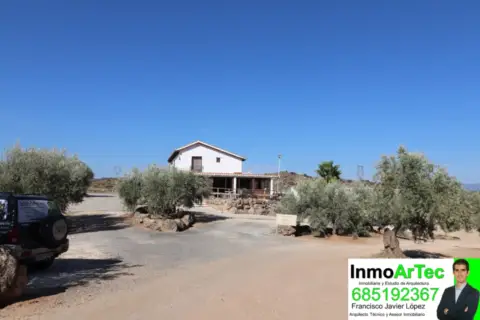 Casa rústica en Polígono 24 , Par. 26