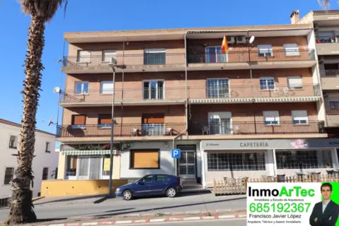 Piso en Avenida Almuñecar, 8
