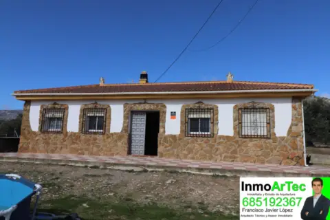 Casa rústica en Carretera de Illora, 1