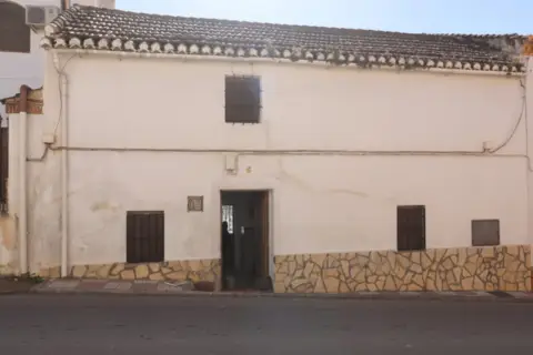 Casa en calle Acera de la Fuente, 6