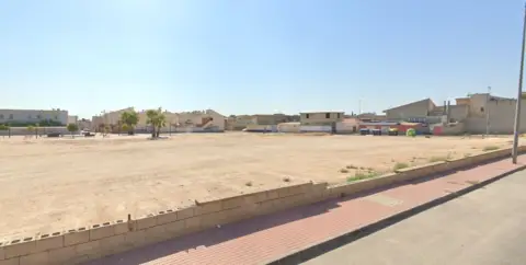 Terreno en calle de Fernando de Araoz, nº sn