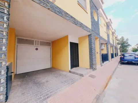Garaje en calle de Méjico