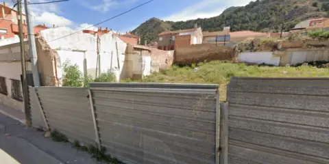 Terreno en calle de Cánovas del Castillo