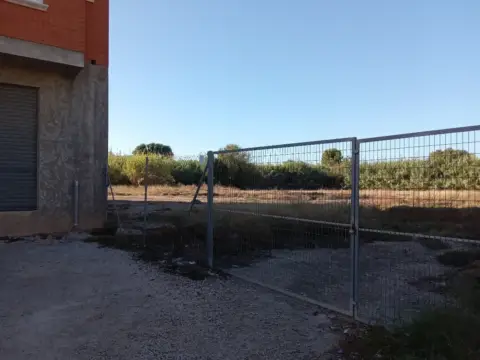 Terreno en calle José Luján, 1