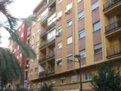 Piso en calle de los Santos Justo y Pastor