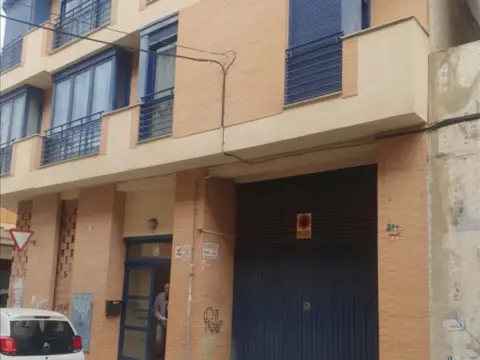 Garaje en calle de Albuera