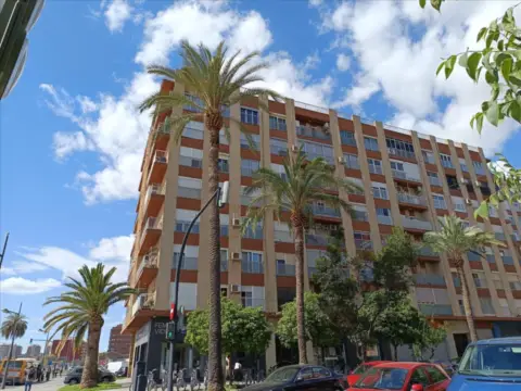 Garaje en calle de Tomás de Villarroya