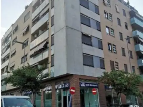 Local comercial en Carrer de les Ones