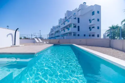 Apartamento en Avenida Manuel Frutos Llamazares