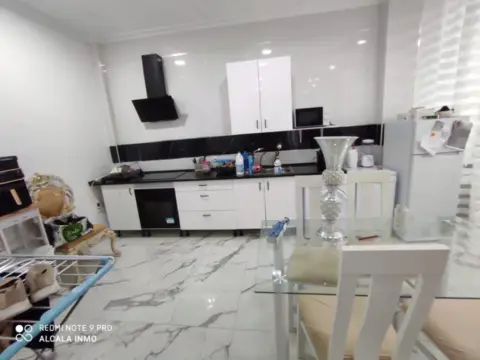 Casa en Campo de la Verdad-Miraflores-Sector Sur