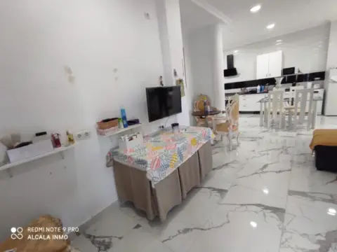 Casa en Campo de la Verdad-Miraflores-Sector Sur